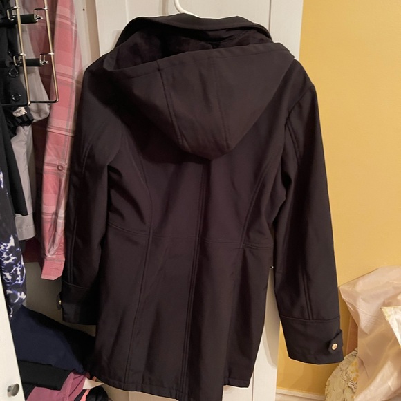 London Fog Jacket - Picture 2 of 5